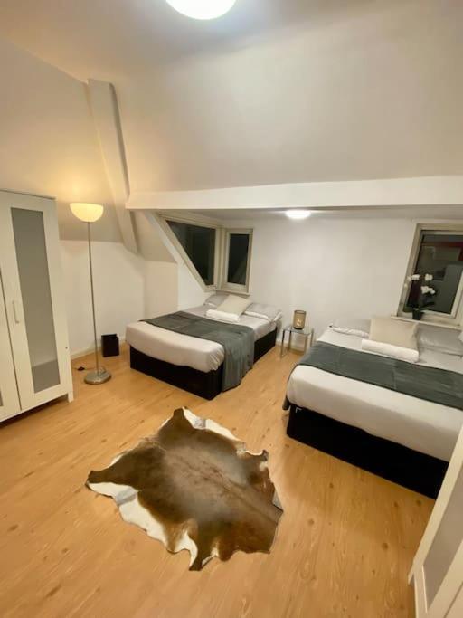 Penthouse Studio With 2 Double Beds & Smart Tv. Great London Location Apartment Exterior photo